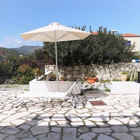 Villa Elan Mouríon Extérieur photo